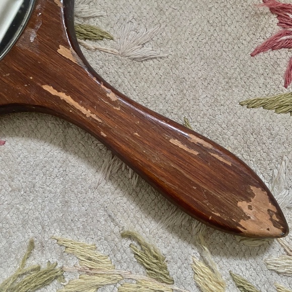 VTG I Long Handle Round Wood Hand Mirror Bird Dogwood Flowers - Picture 7 of 16